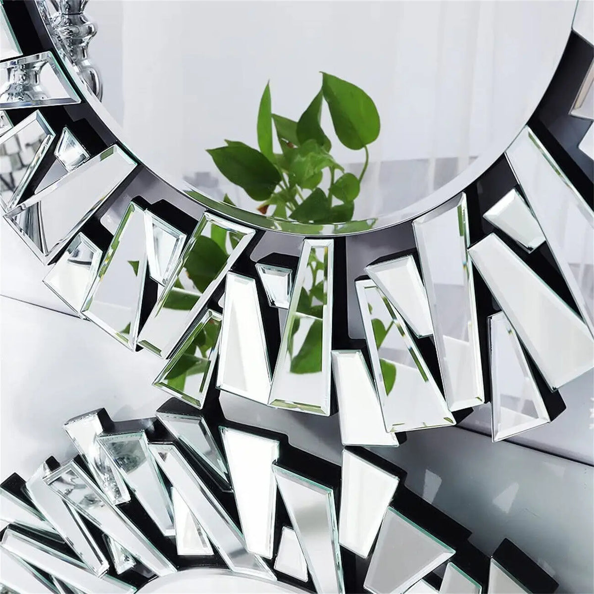 Luvodi Round Decorative Wall Mirror With Artistic Starburst Design