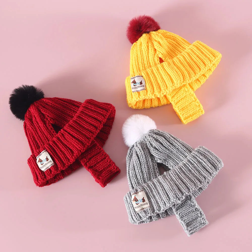 Christmas Knit Hats for Dogs and Cats Puppy Caps Winter Knitted Beanies Hats with Faux Fur Pom Warm Knit Doggie Cap Pet Supplies