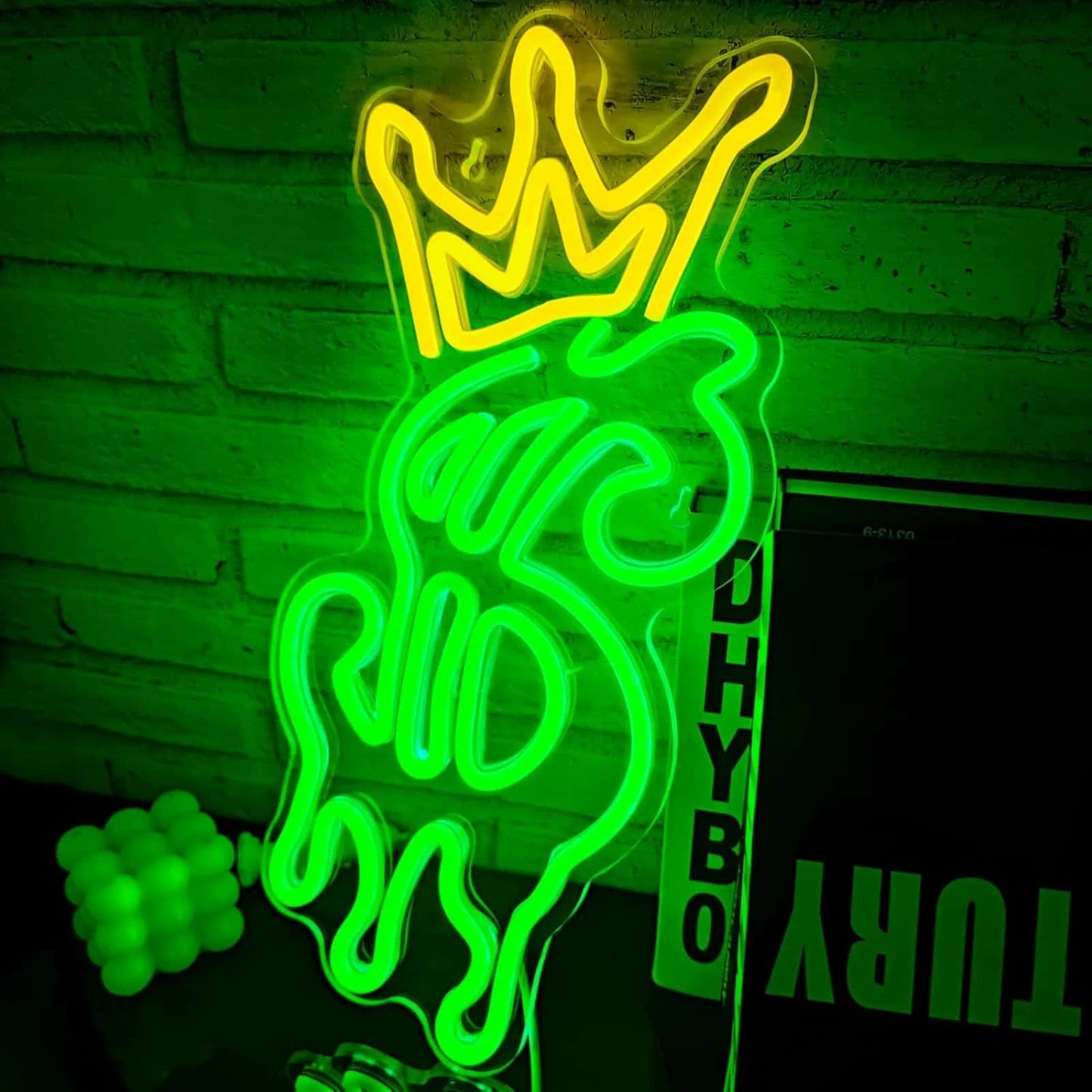 Thiixdai Crown Dripping Dollar LED Neon Wall Sign Decor